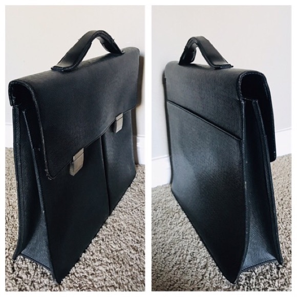 LOUIS VUITTON Khazan Taïga Briefcase - Picture 7 of 8